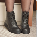 Bota Feminina Coturno Tratorado Blogueira Confortavel PROMOÇÃO PREÇO DE FABRICA