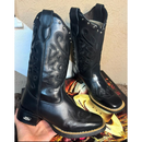 Bota Texana Country Sertanejo Feminina Bico quadrado Couro Legitimo C/Metal Bordada Rodeio