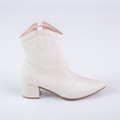 Bota Texana Feminina Bordada Western Bico Fino Salto Bloco Médio Boho